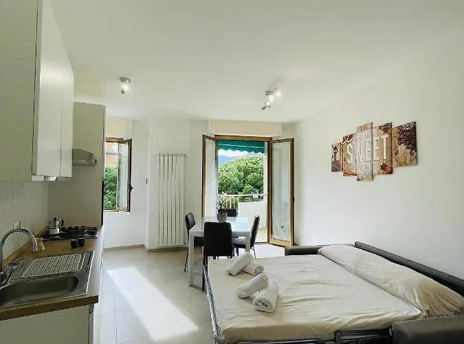 Sweet * Vallecrosia